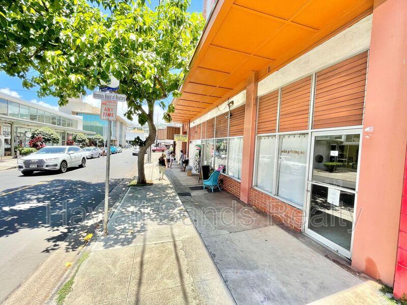 1133 12th Ave #201 - Photo 3 of 12