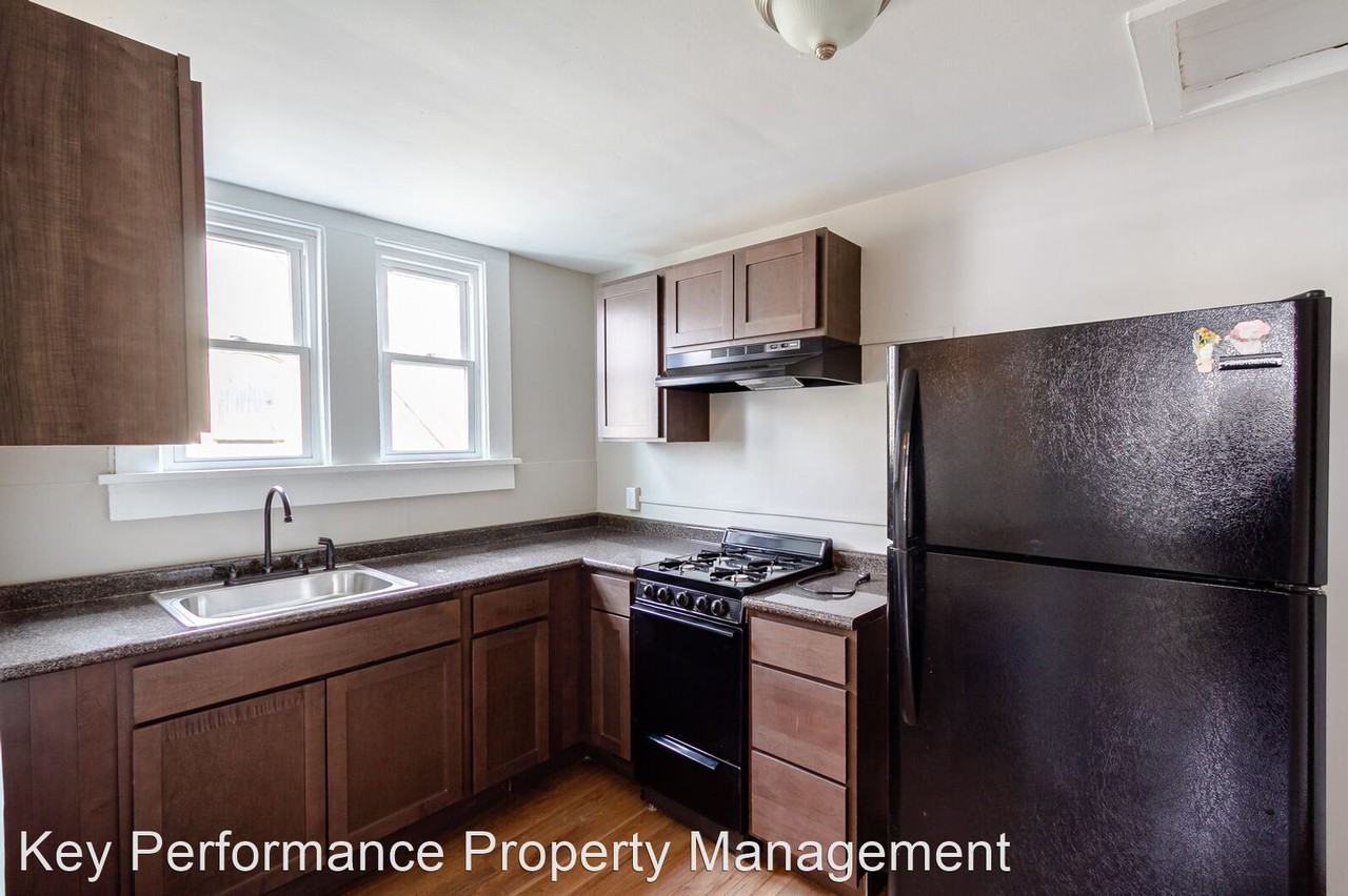 39 Madison Street - Photo 2 of 27