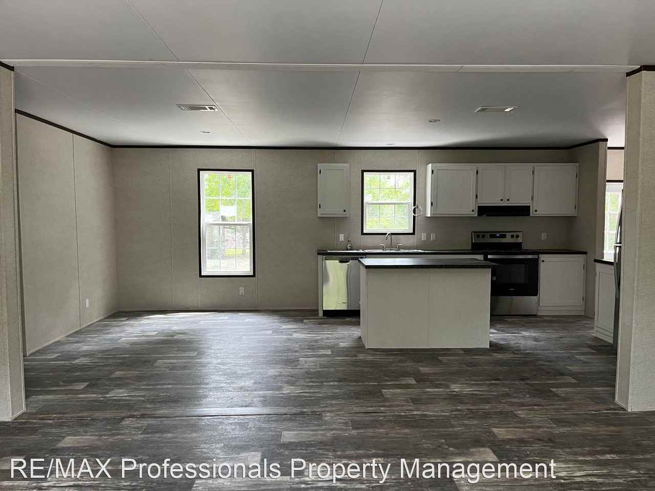 274 Nw Michelle Pl - Photo 3 of 12