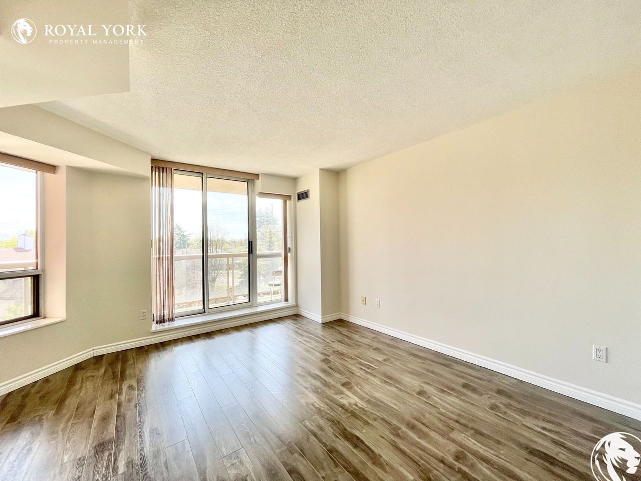 800 Sheppard Ave W #305 - Photo 2 of 35