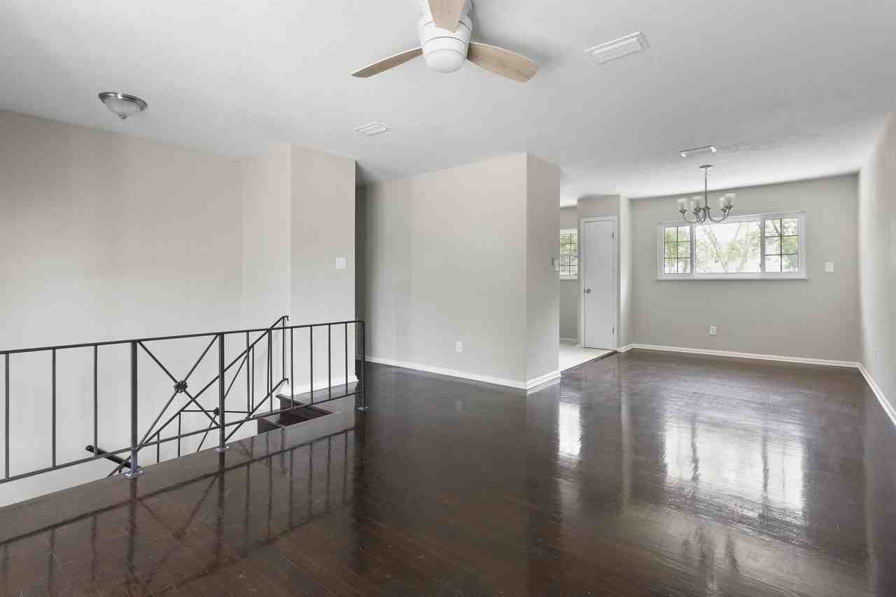 5404 Tomlinson Rd - Photo 3 of 29