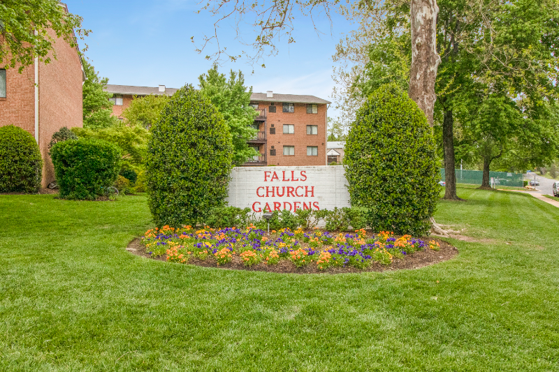 7600 Savannah St #201 - Photo 2 of 26