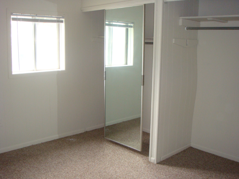 1100 W Campus Dr #3 - Photo 4 of 7