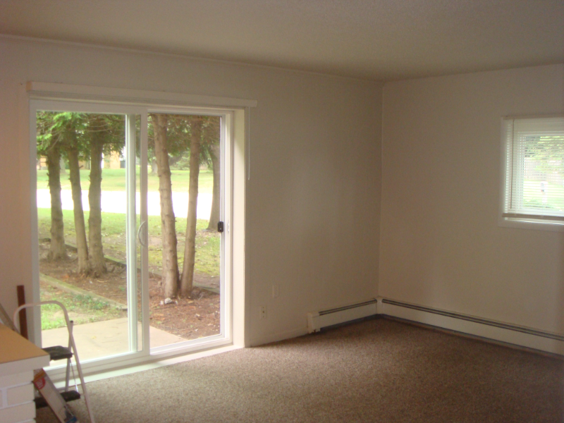 1100 W Campus Dr #3 - Photo 6 of 7