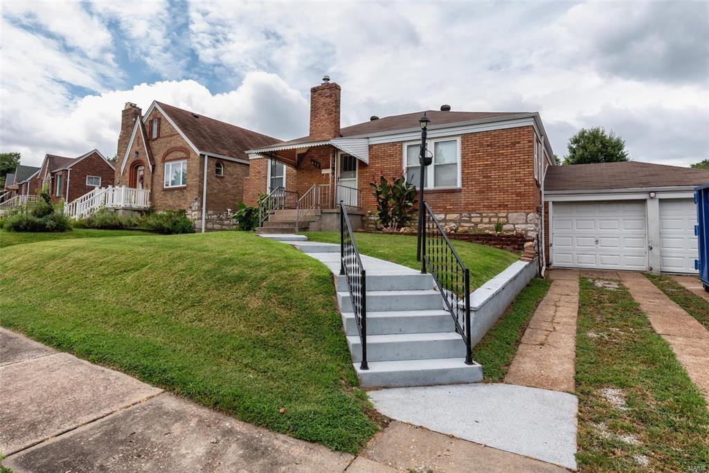 417 Ruthland Dr - Photo 2 of 24