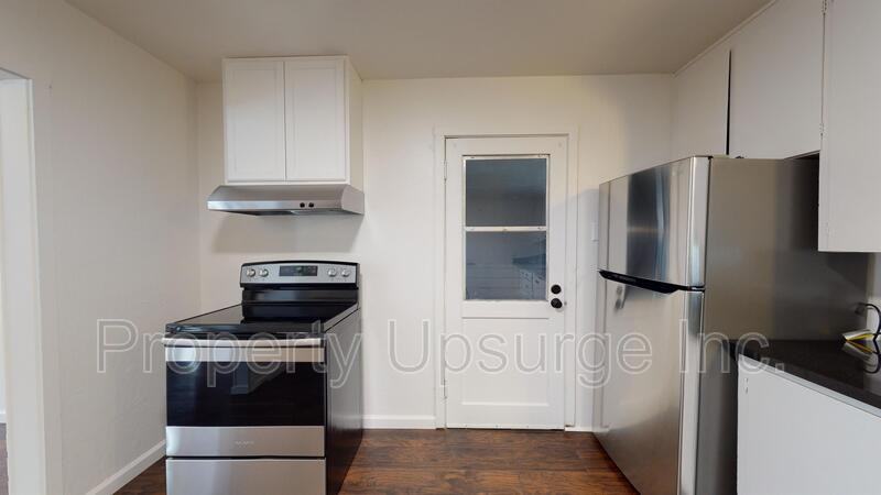 2406 2406 Court Street St - 2406 - Photo 3 of 10