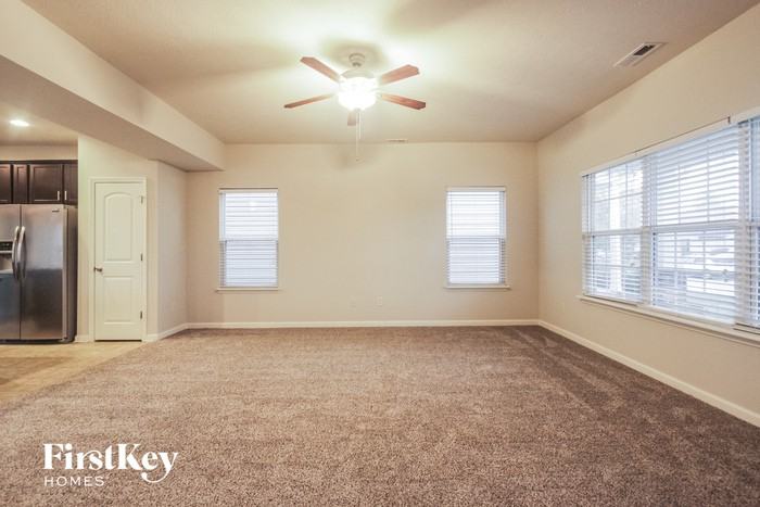 3043 Sholty Ct - Photo 2 of 15
