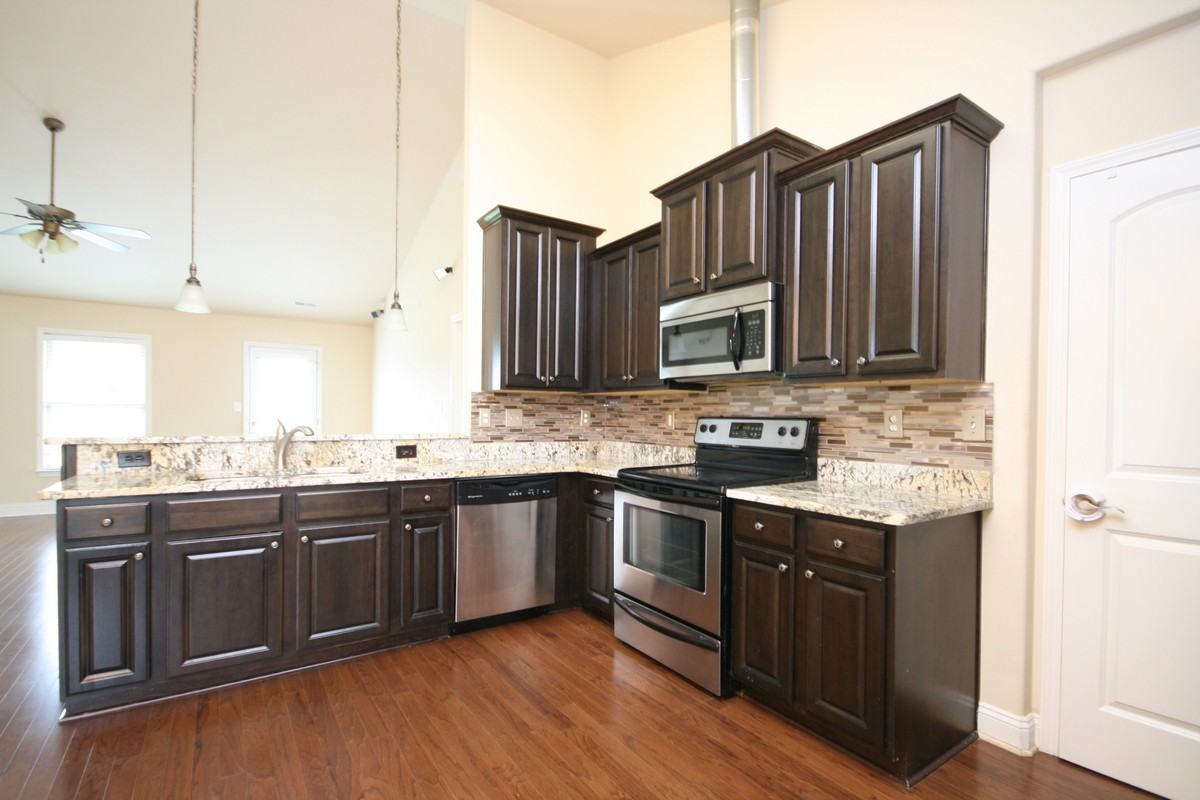 228 Grantham Cir #1 - Photo 5 of 20