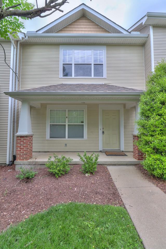 702 Vernon Ave #1 - Photo 2 of 22