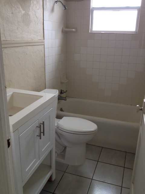 418 Goodall Avenue - Photo 5 of 17