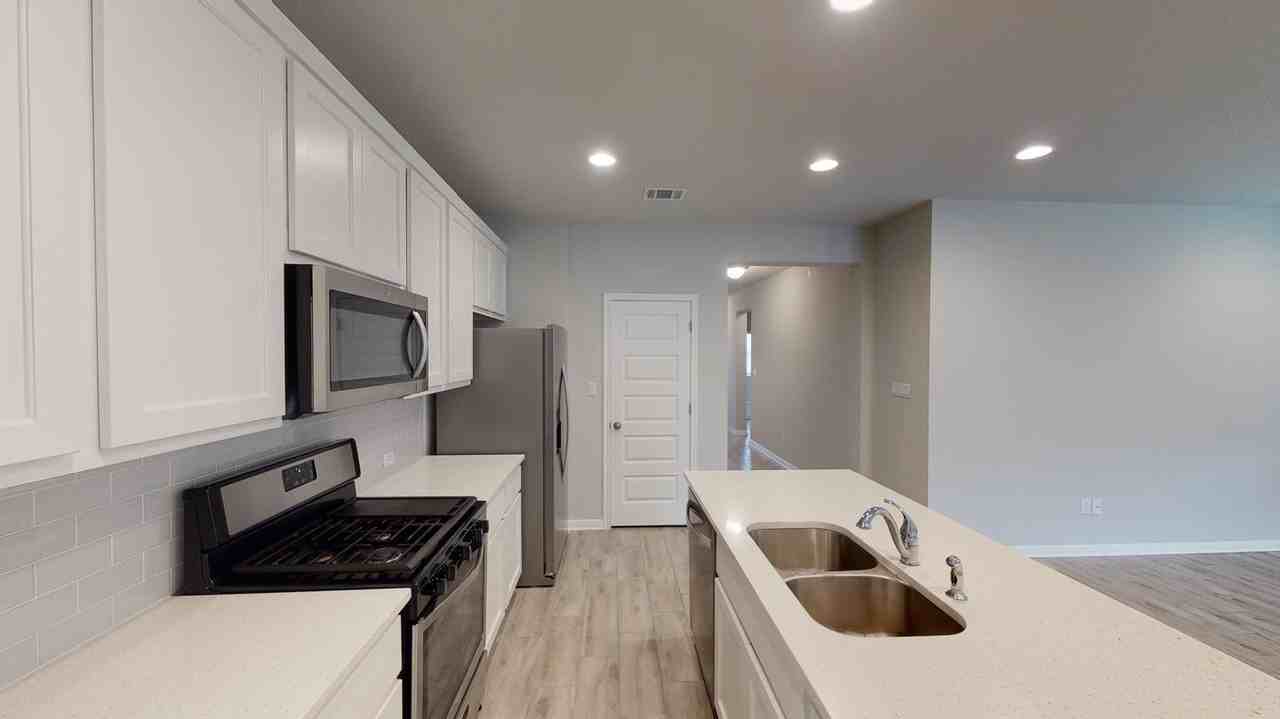 1708 Artesian Springs Xing - Photo 5 of 21