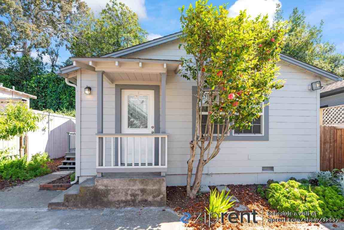 487 36th St #487 - Photo 2 of 19