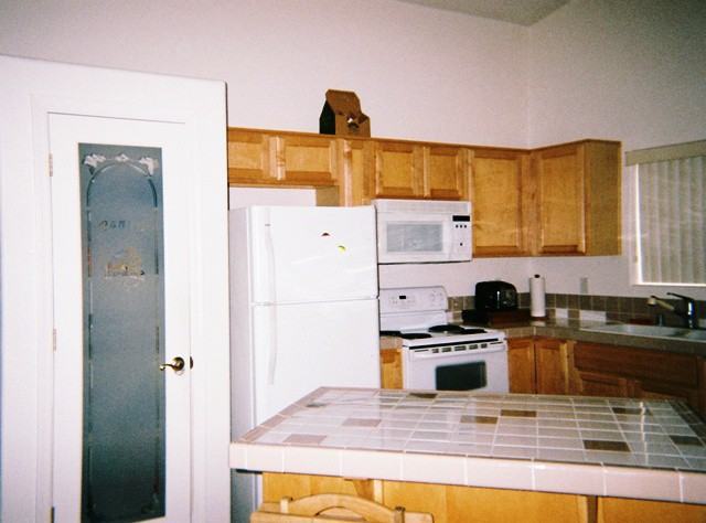 3211 E Katherine Dr - Photo 2 of 13