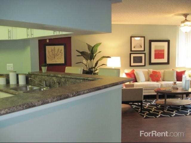 Lakeview Cove - Photo 3 of 18