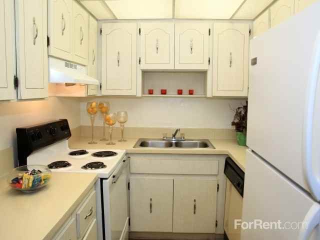 Palm Islands Apartments - Photo 2 of 45