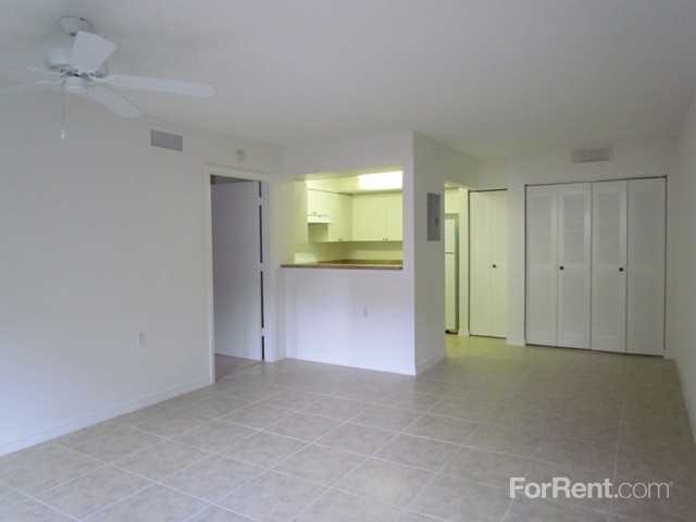 Groves of Delray - Photo 3 of 45