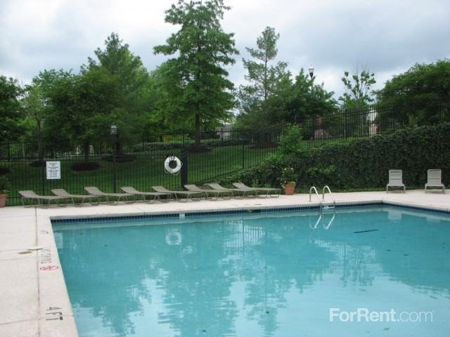 Carriage Place at Lake Chesterfield - Photo 2 of 33