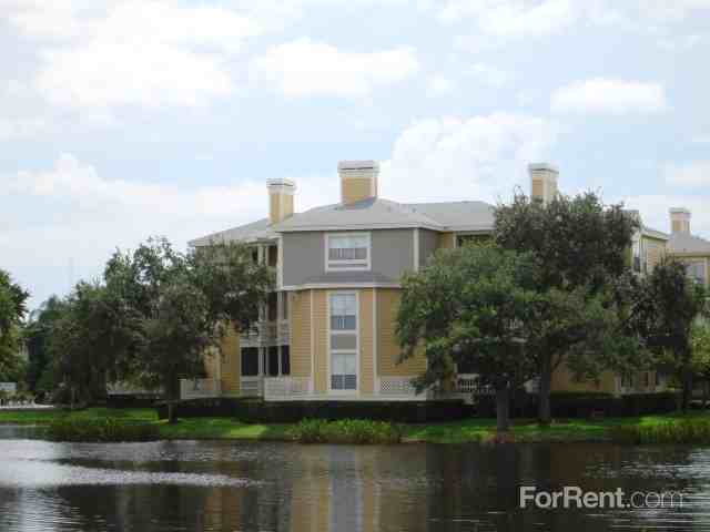 Bridgewater Luxury Rentals - Photo 3 of 76