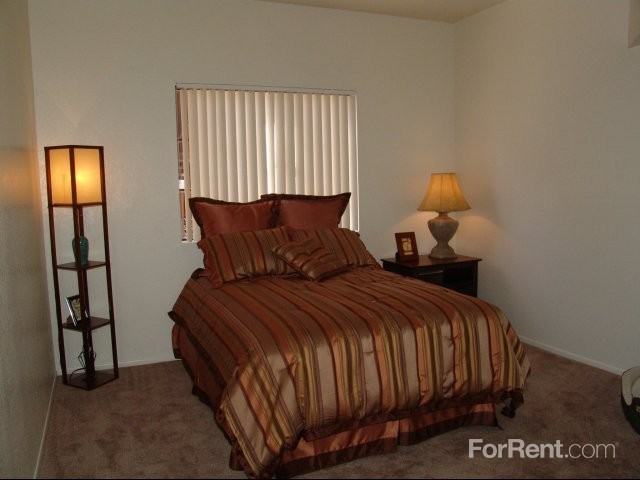 Casas Lindas - Photo 2 of 17