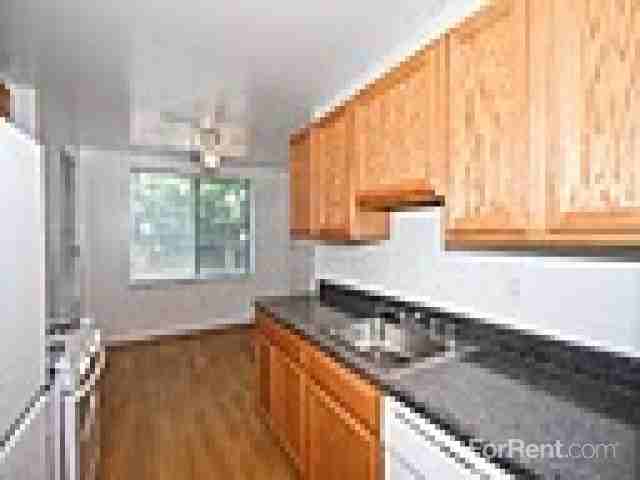 Montgomery Trace Apartments - Photo 3 of 39