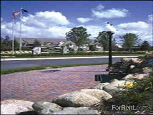 Legends Fox Creek - Photo 3 of 8