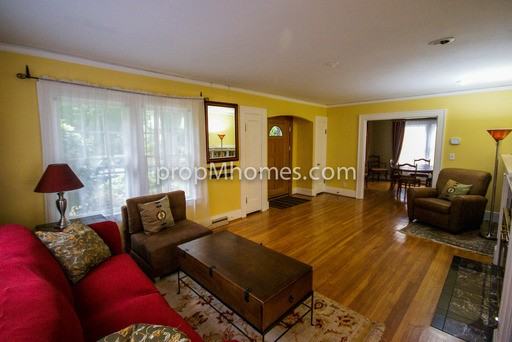 3514 NE 26th Ave - Photo 3 of 24
