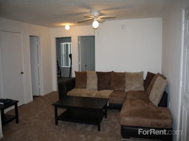 Regency Palms Apartments - Photo 2 of 24