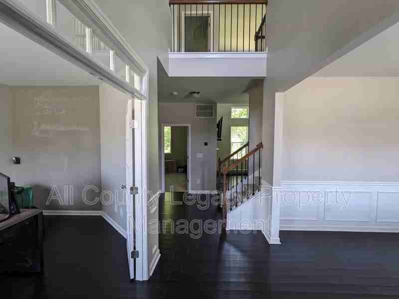 7890 Nolan Trl - Photo 2 of 15