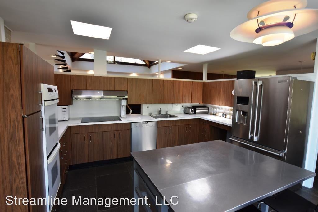 6208 Dahlonega Rd - Photo 2 of 34