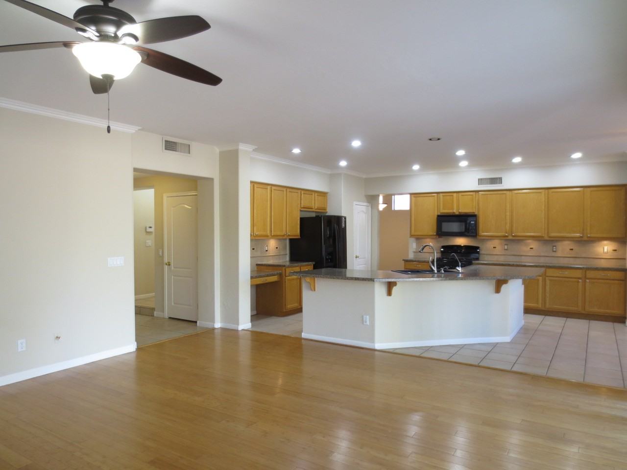 2671 S Leonard Pl - Photo 6 of 50