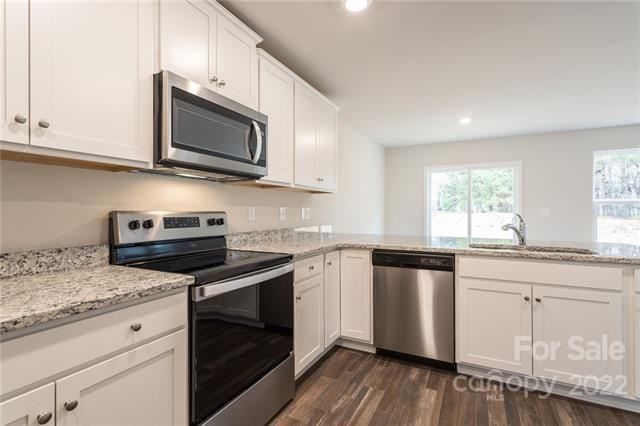 8016 Derby Woods Ln - Photo 2 of 17