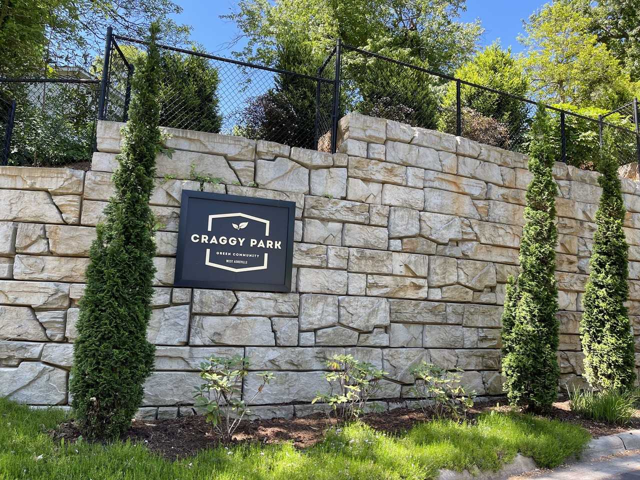 18 Mauricet Ln - Photo 3 of 25