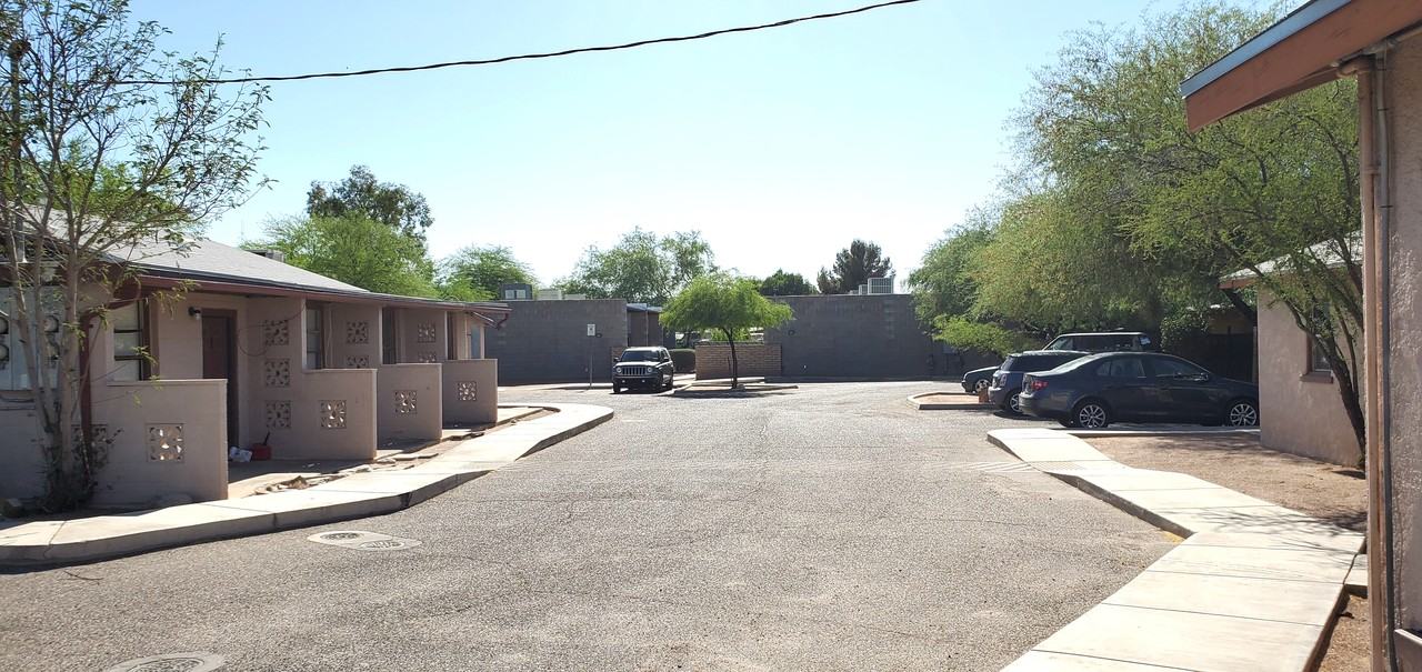 2921 N Geronimo Ave - Photo 3 of 3