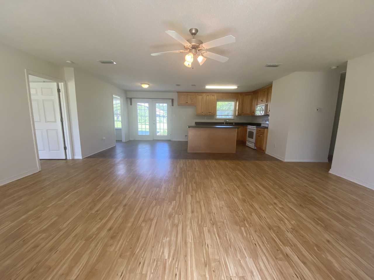 20756 Lacey Rd - Photo 2 of 9