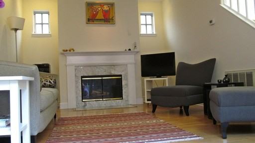 1513 Henry St - Photo 2 of 12