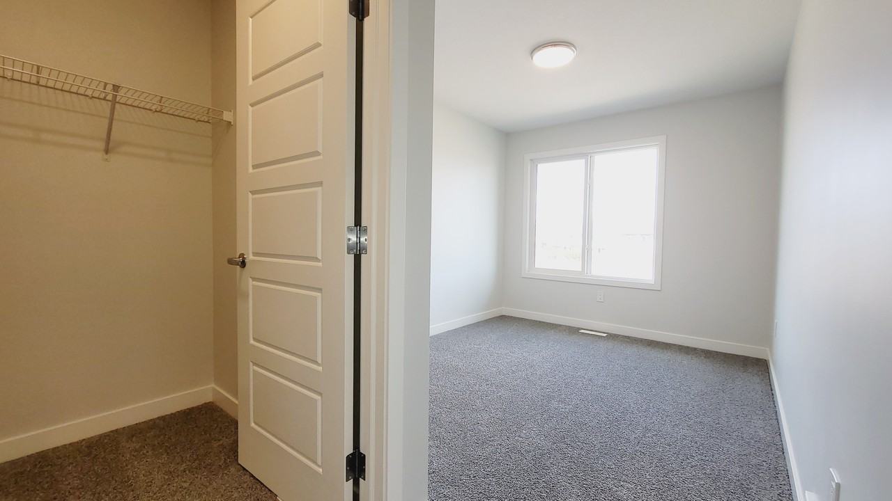 2129 Cassidy Wynd Sw - Photo 3 of 40