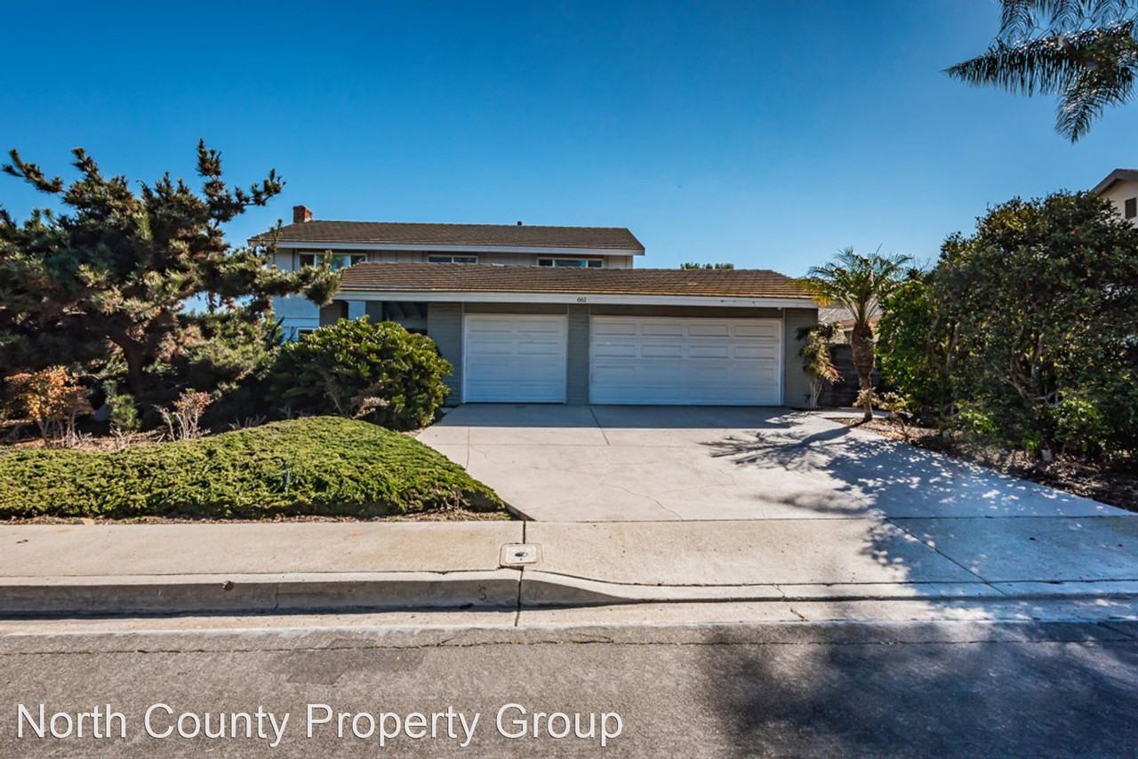 661 Solana Glen Ct