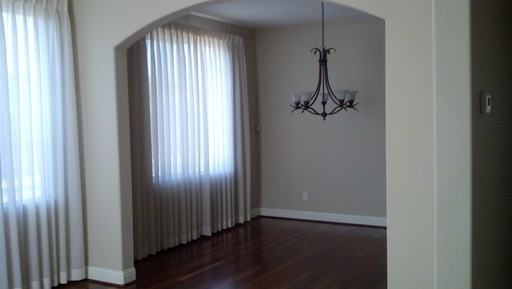 513 Hampton Ct - Photo 3 of 34