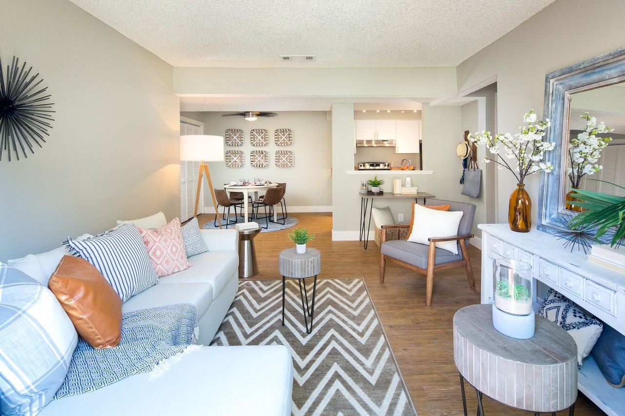 Golden Gardens - Photo 2 of 18