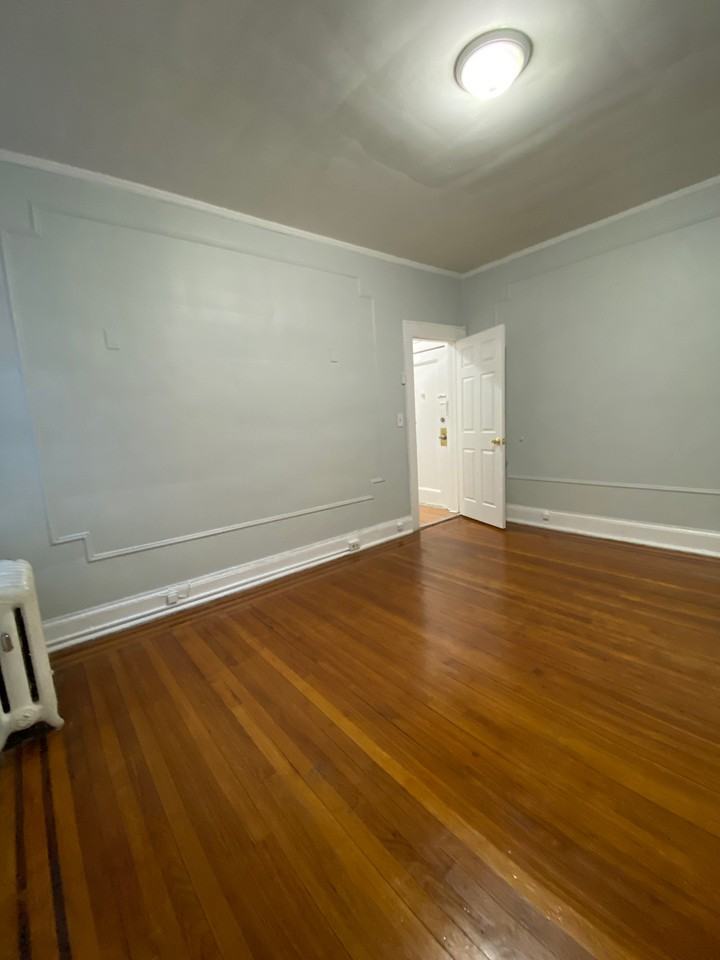 181 Madison St Apt C5 #C5 - Photo 4 of 7