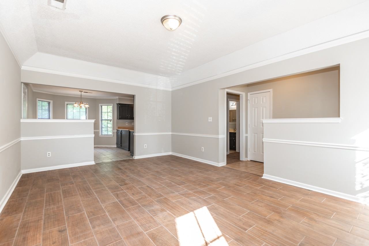 6620 Stockport Dr #1 - Photo 6 of 26