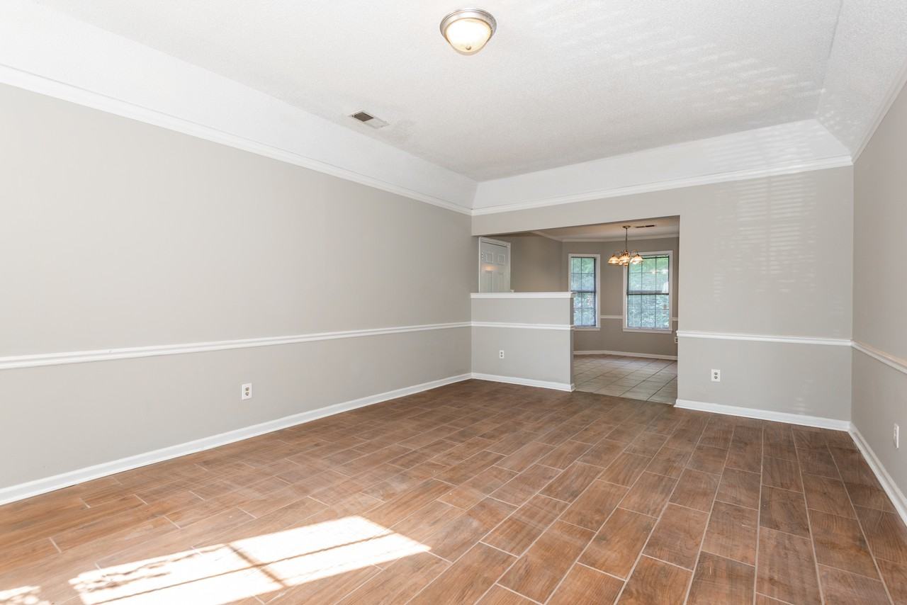 6620 Stockport Dr #1 - Photo 7 of 26
