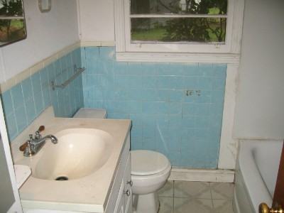 1350 Creekway Dr - Photo 2 of 5