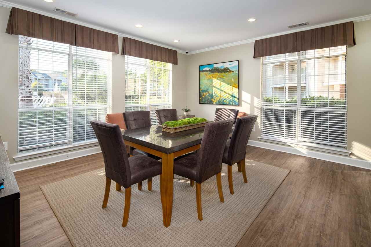 Preston Grove - Photo 7 of 21