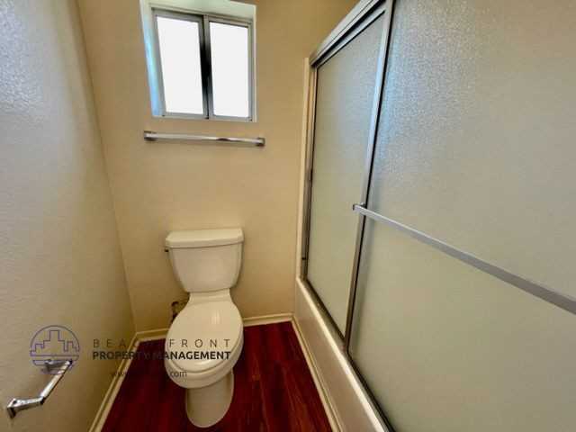 4609 W. 159th St. - Photo 3 of 18