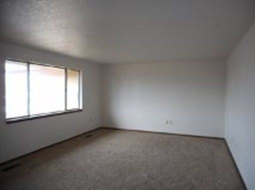 3018 NE Rancho Way - Photo 2 of 11