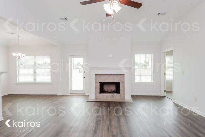 1824 Landing Pl - Photo 3 of 16