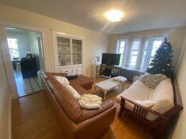 featured image of 25 Fairfield St #5
