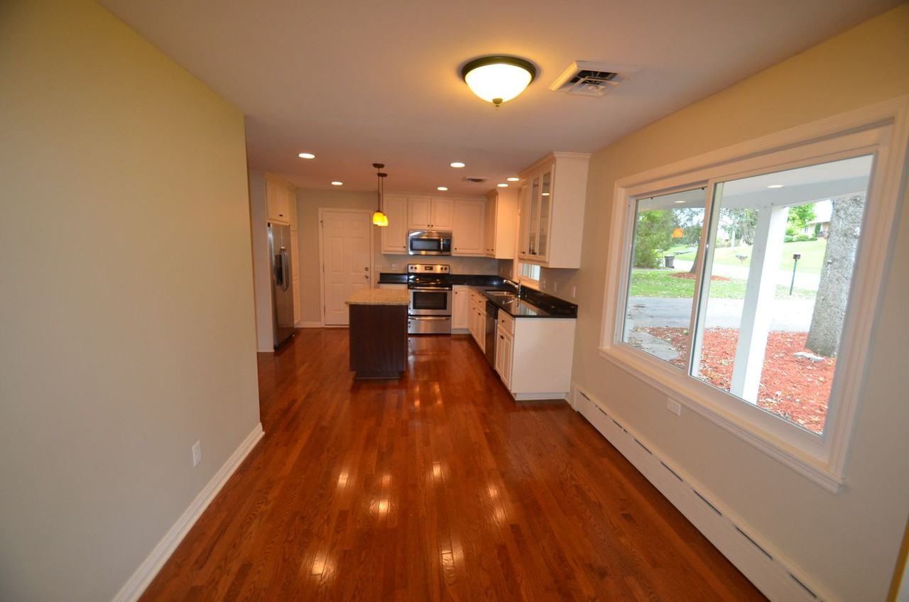 4607 Lynwood Ter - Photo 2 of 12