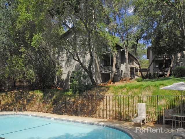 Cameron Ridge Apartment Homes - Photo 3 of 8
